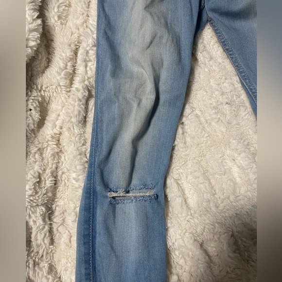 HOLLISTER Crop Jeans Low Rise - Picture 3 of 5